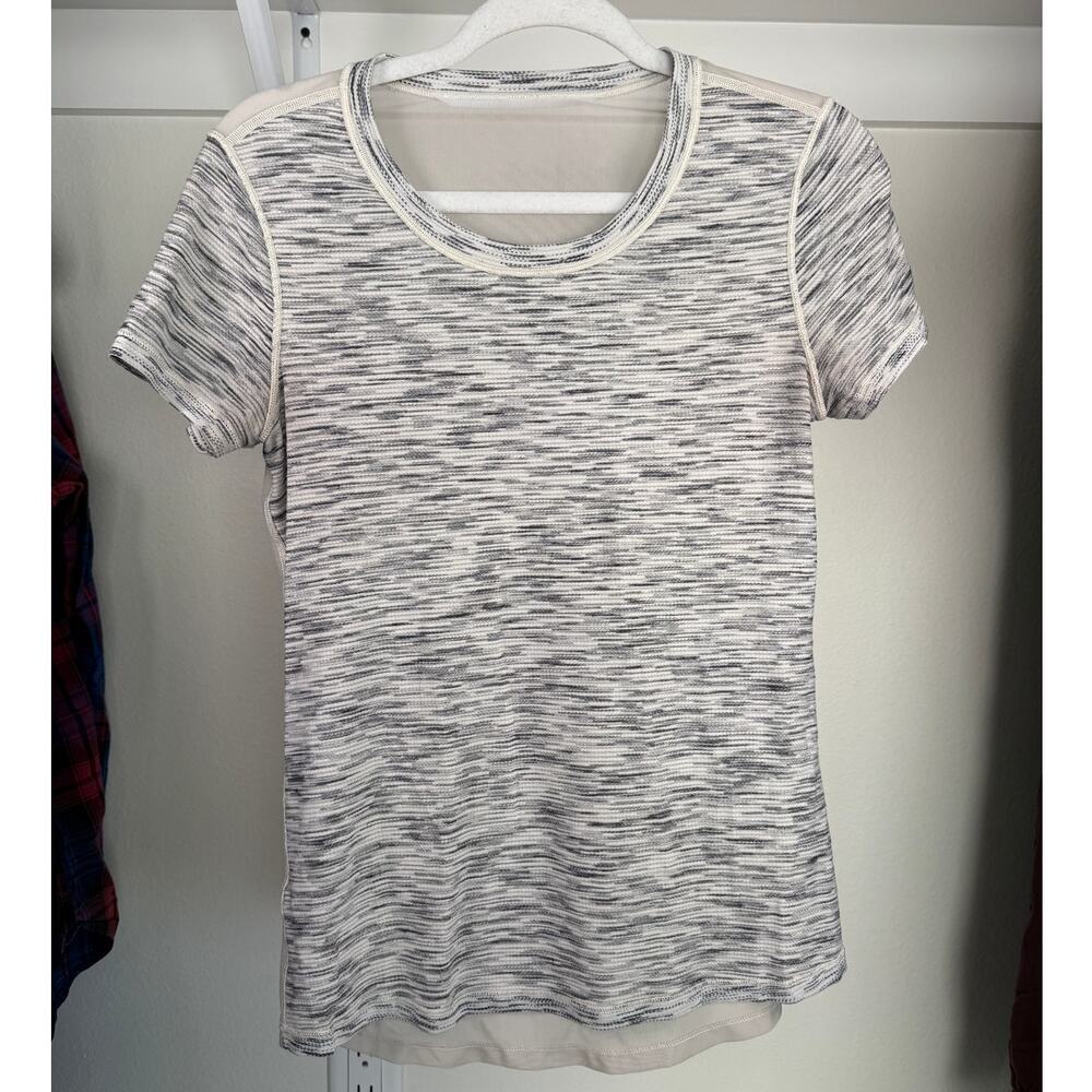 Lululemon Athletica Women's Short Sleeve Heathered Gray/Transparent Shirt Size 8